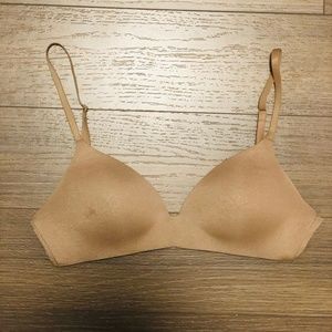 VS 34B Beige Wireless Bra